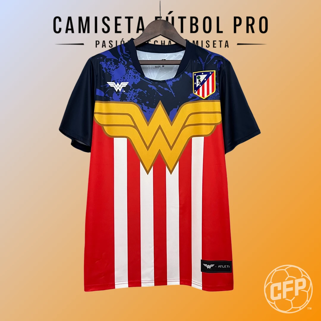 La-Liga-Atletico-de-Madrid-2025-26-Edicion-Especial-Adultos-Aficionado-Wonder-Woman-1.webp